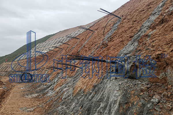 道路邊坡監(jiān)測